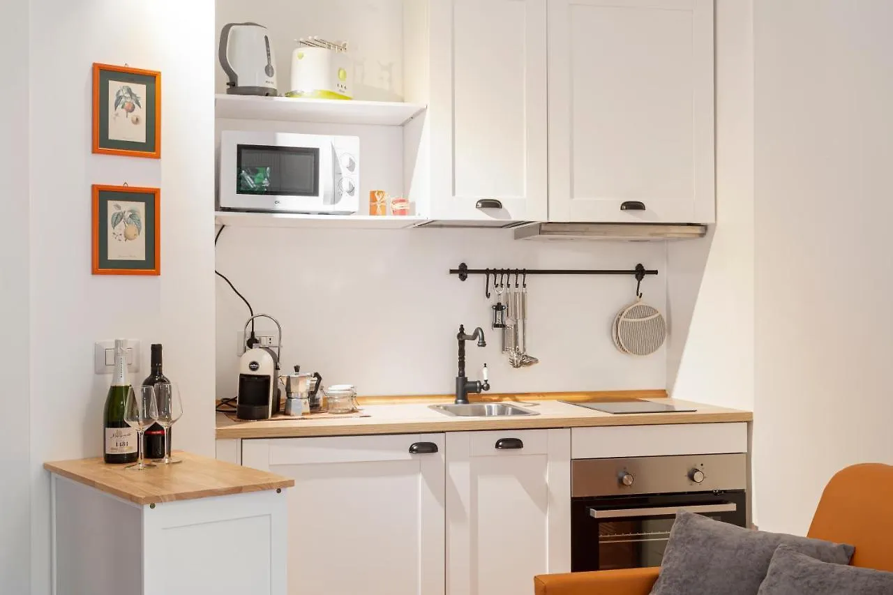Functional Studio Milano Isola District Apartment Milan