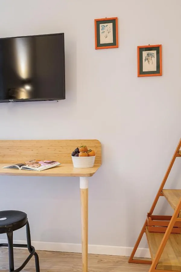Functional Studio Milano Isola District Apartment
