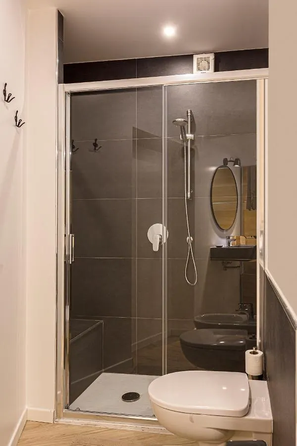 Functional Studio Milano Isola District Italy